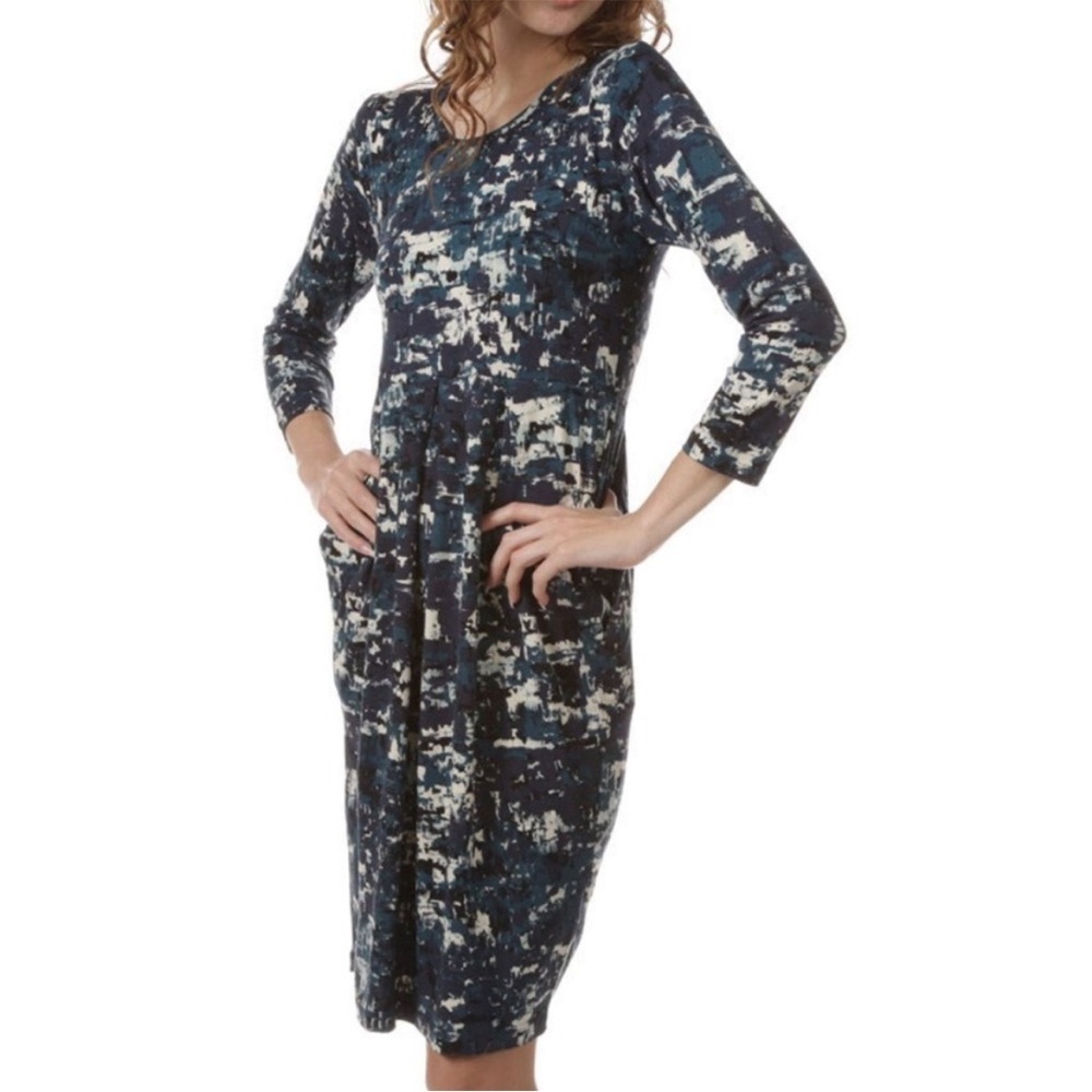 Like New MASAI Namo Tulip Style Stretch Midi Dress Size Small